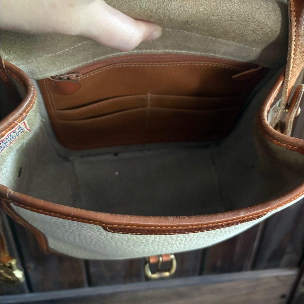 Vintage Dooney & Bourke Cream and Brown Pebbled Leather Small Crossbody - Picture 11 of 13